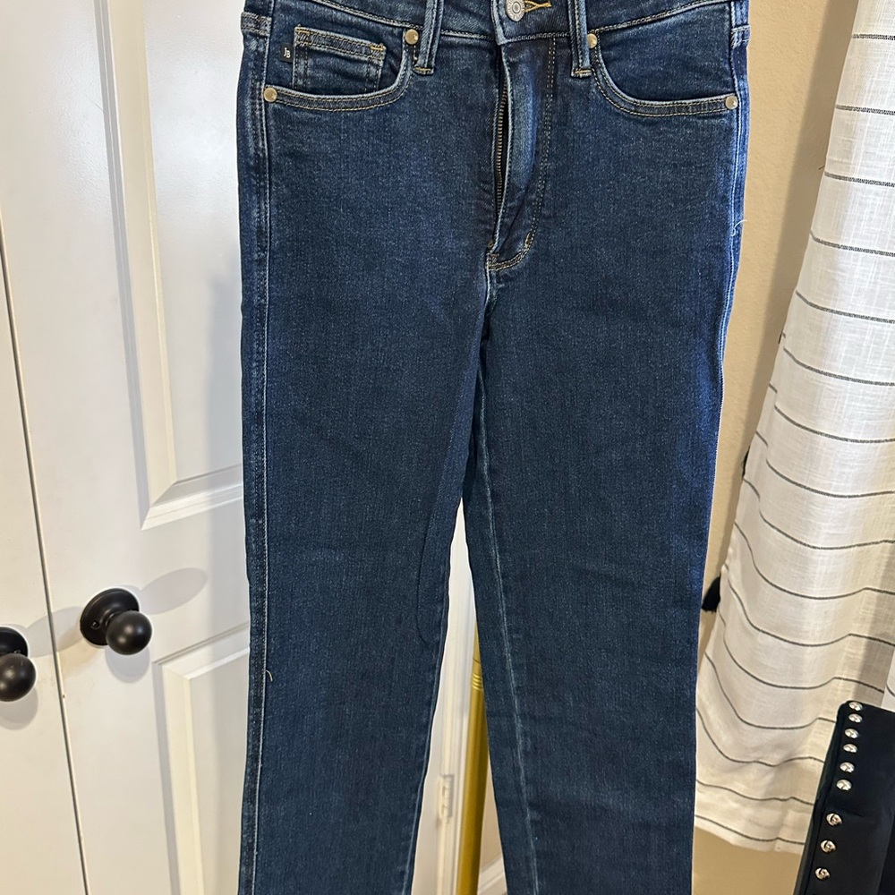 Judy Blue Women's Straight Leg Jeans - Dark Blue size 25 inseam: 29-1/2 size 1